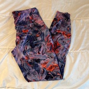 Lululemon Wunder Train 28” leggings size 8